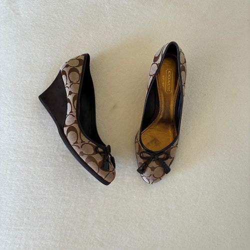 Vintage Monogram Brown Heels